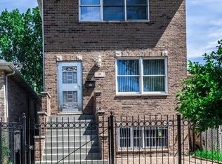 514 W 42nd St, Chicago, IL 60609