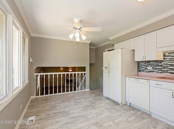 4th image of 1313 Virginia Dr
