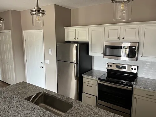 Ivy Terrace Lapeer Independent Living 55+ Photo 1