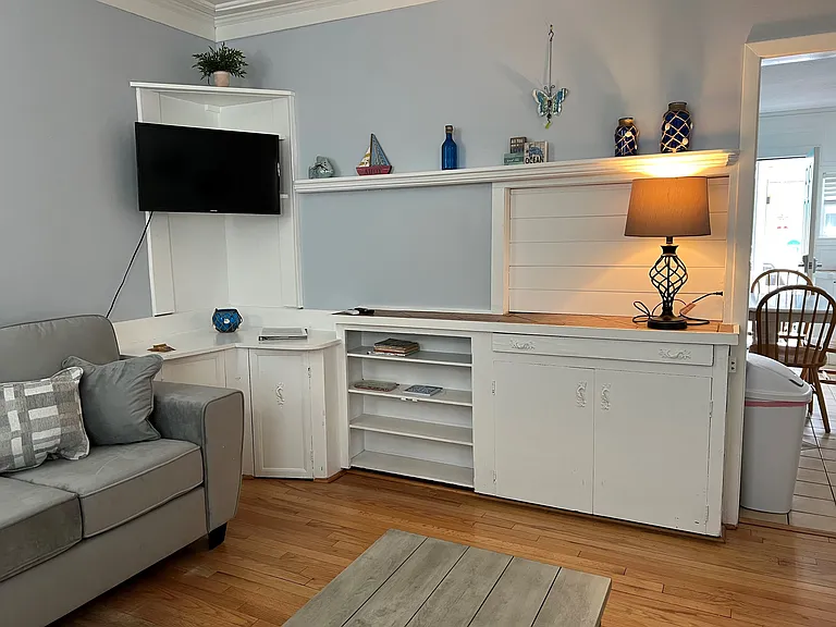 70 E Grand Ave #113 — Photo 19