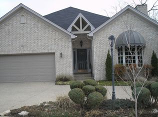 4217 Sunny Crossing Dr, Louisville, KY 40299
