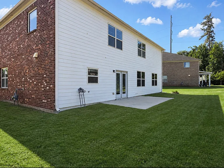 7770 Harbison Hollow Ln — Photo 26