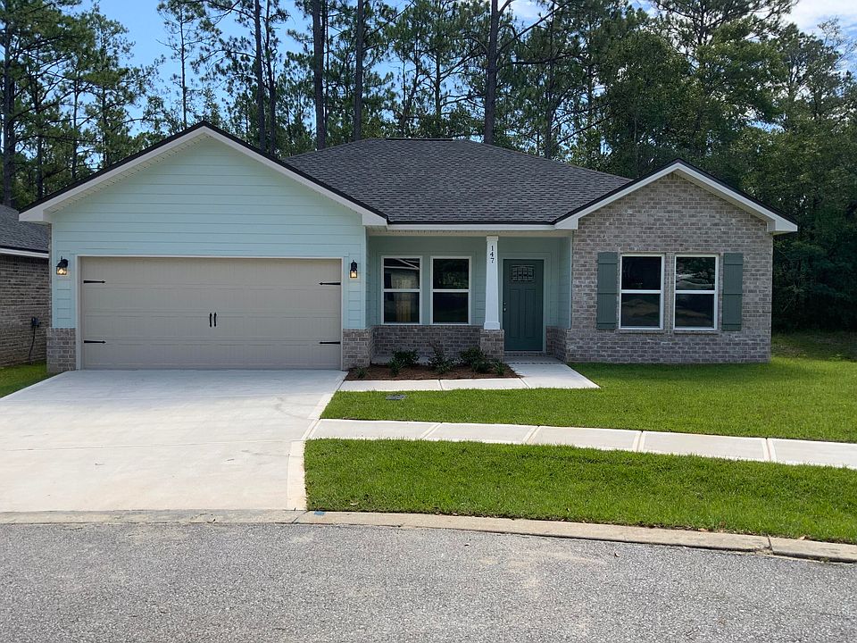 1st image of 147 Laurel Oaks Dr