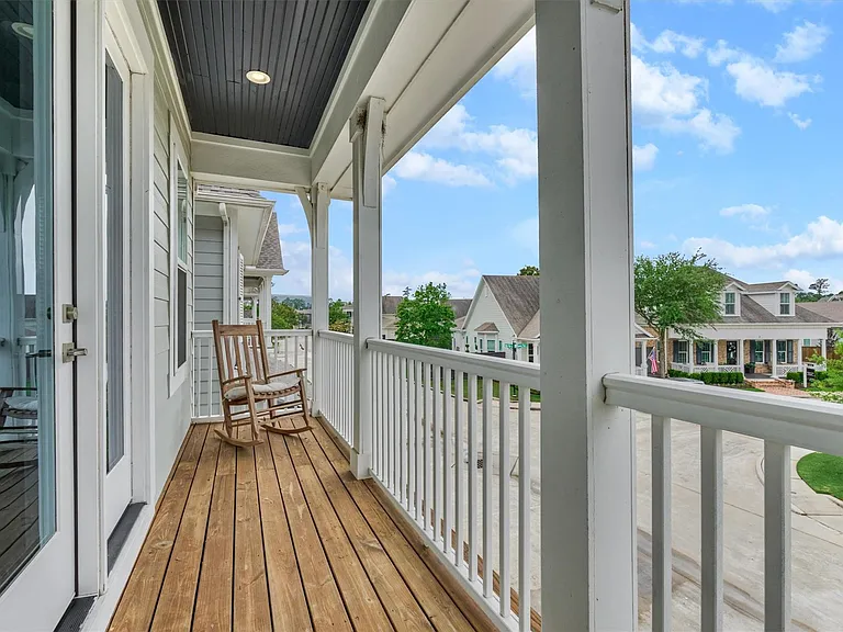 62 Dobbs View Ln — Photo 37