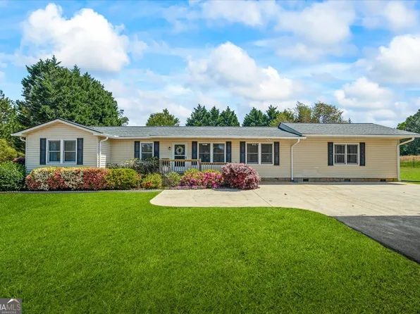 424 N Green Cir, McDonough, GA 30252