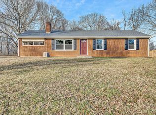 1612 Bell Town Rd, Bedford, VA 24523