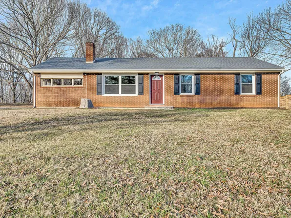 1612 Bell Town Rd, Bedford, VA 24523