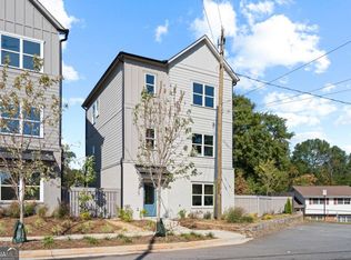 367 Kings Lndg, Hapeville, GA 30354