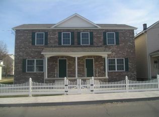 1008 Main St, Avoca, PA 18641