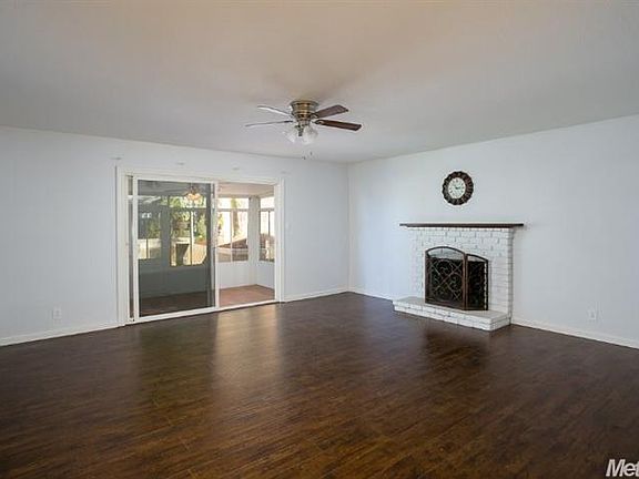 3rd image of 1807 Wildwood Way