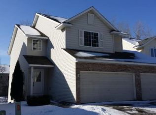 1514 Hallmark Ave N, Oakdale, MN 55128