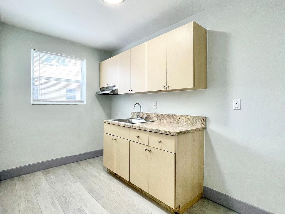 1st image of 1805 NW 2nd Ct APT 301
