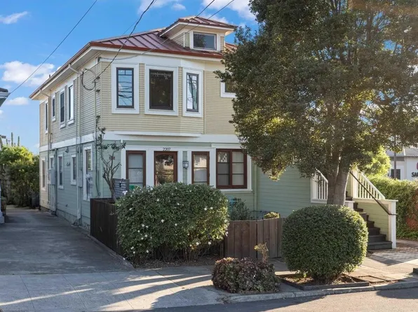 2201 Coloma St, Oakland, CA 94602
