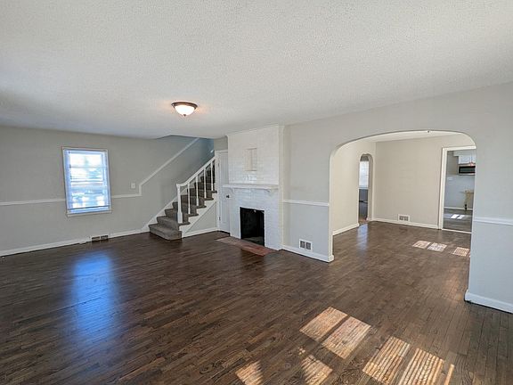 2nd image of 1521 Hardesty Ave