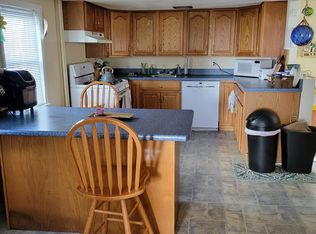 2 Lewis Ct, Gloucester, MA 01930