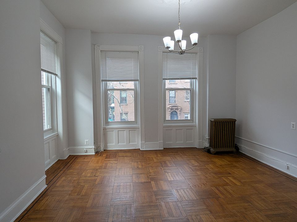 1st image of 227 President St Unit 3