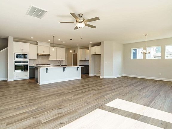 The Blakestone - Kitchen