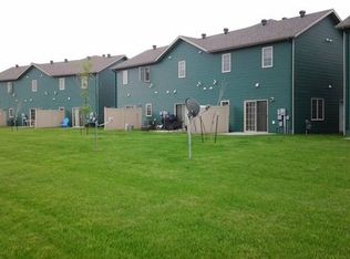 826 37th Ave S APT 3, Moorhead, MN 56560