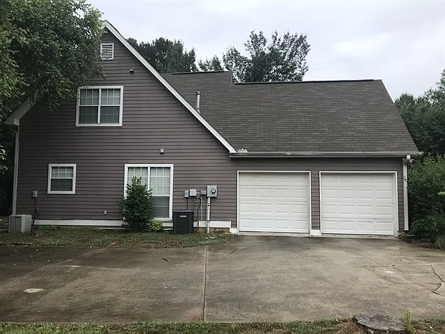 92 Mosswood Ct — Photo 16