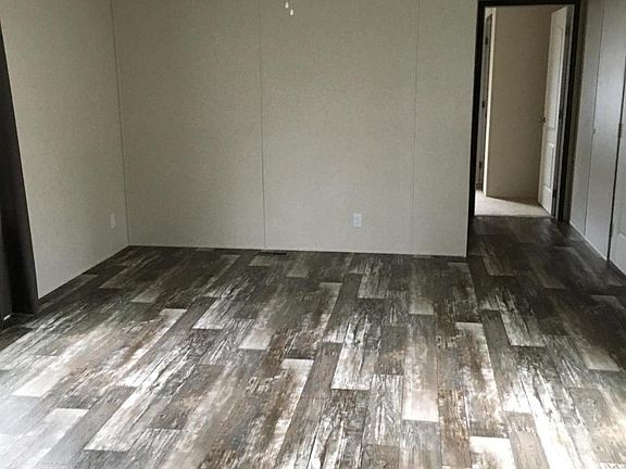 5th image of 1411 N Park Ave #28