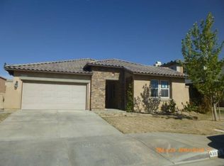 43852 Countryside Dr, Lancaster, CA 93536