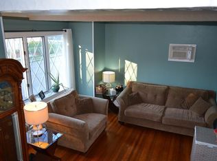 38 Bachman St, Lowell, MA 01850