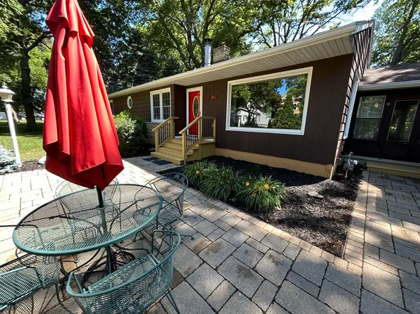 310 N 9th St, Montevideo, MN 56265