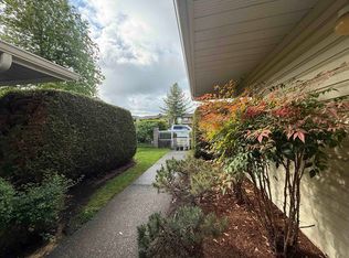 10038 155th St #8, Surrey, BC V3R 0S2