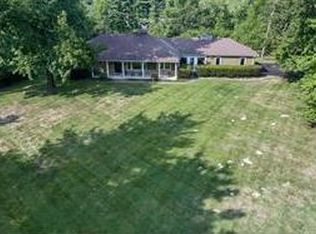 12723 Topping Acres St, Saint Louis, MO 63131