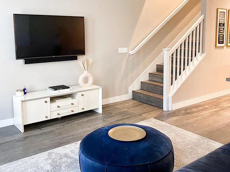 91 Sterling Ln — Photo 6