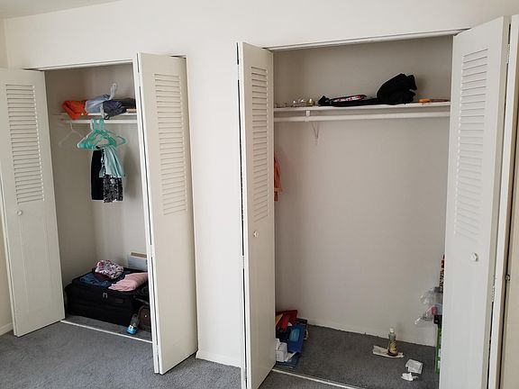 Closet 1