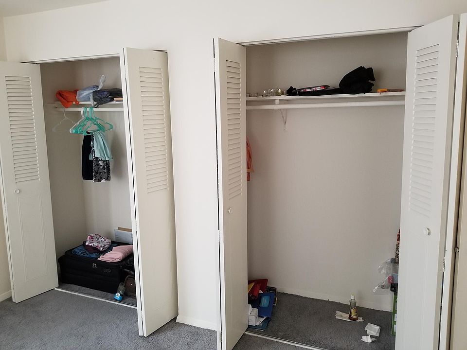 Closet 1