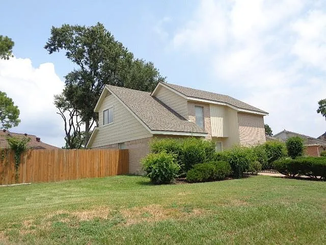 14410 Muirfield Ln — Photo 48