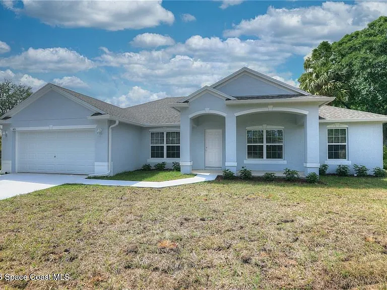426 Lanfair Ave — Photo 1