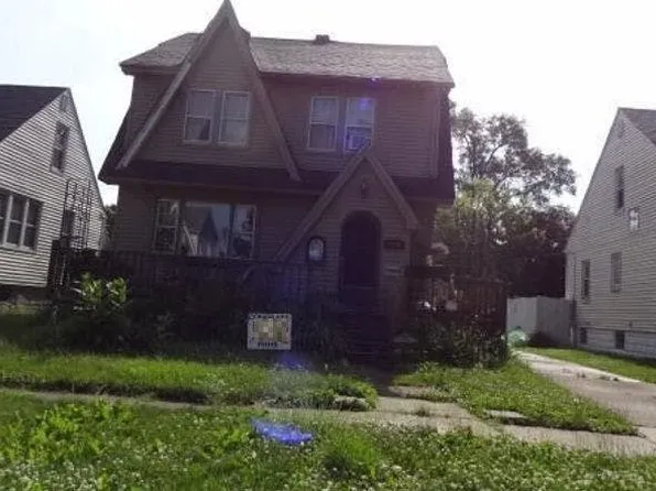 1312 18th St, Port Huron, MI 48060