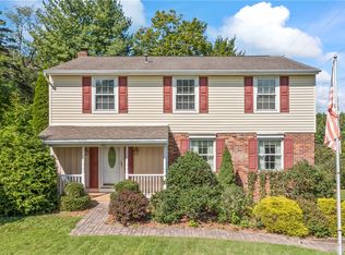 365 Lorlita Ln, Pittsburgh, PA
