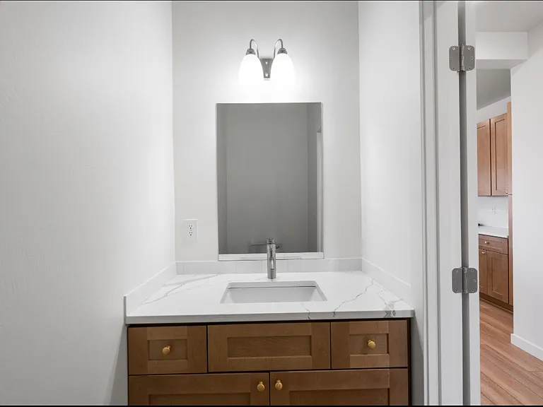 804 Accolade Loop — Photo 7