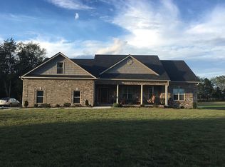 3907 Kelley Farris Rd, Columbia, TN 38401