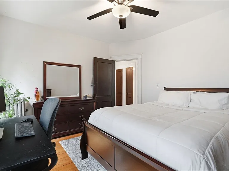 48 Spruce St #1 — Photo 14