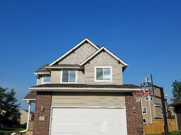 603 Pine Brooke Dr, Clear Lake, IA 50428