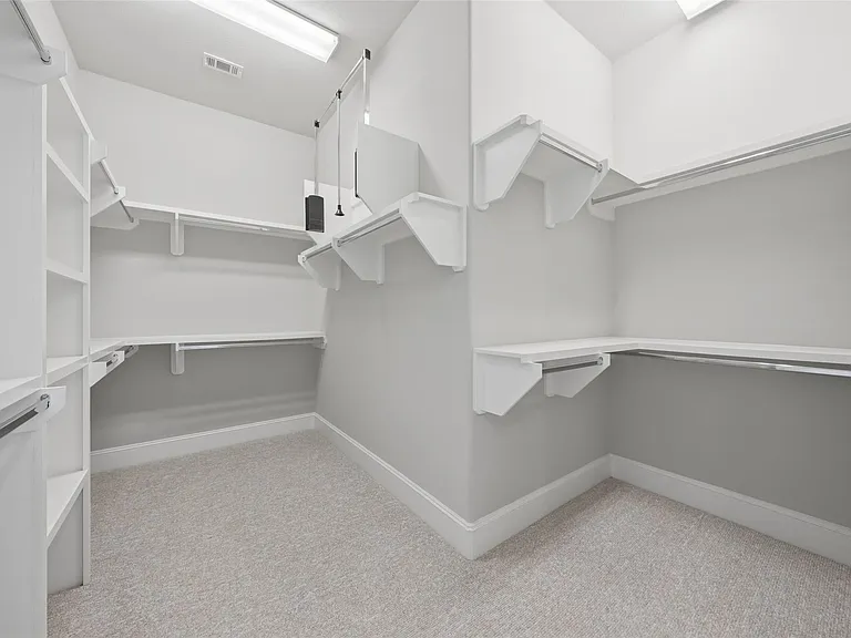 8612 Emnora Ln — Photo 30