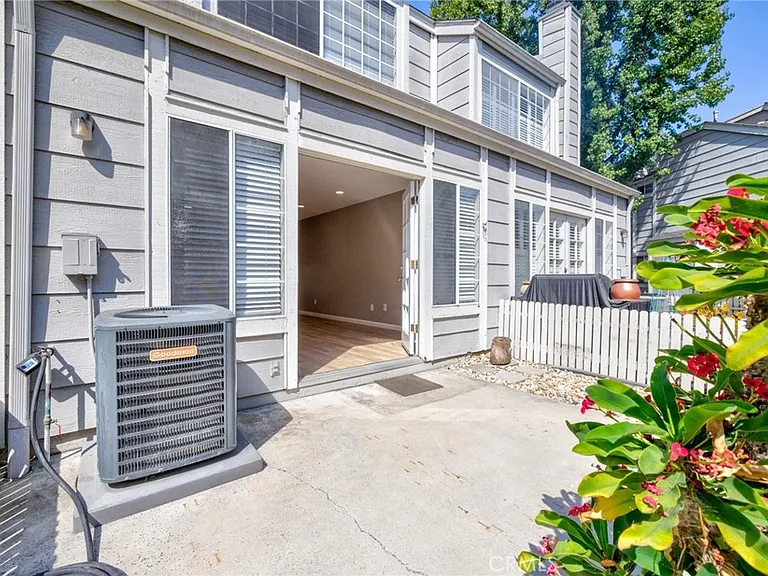 2390 W Orangethorpe Ave #10 — Photo 24