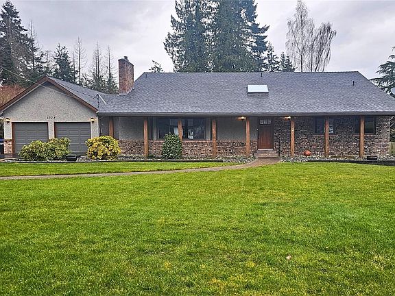 3rd image of 1023 Harlequin Rd