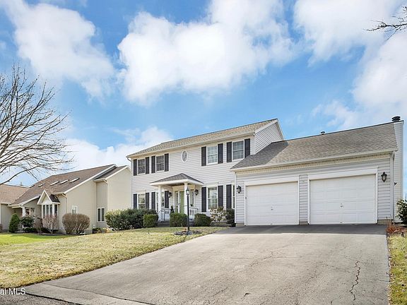 4th image of 20 Valleywood Drive