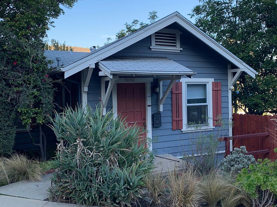 1st image of 5050 College View Ave