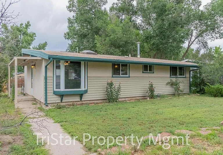 3212 Illinois Ave — Photo 2