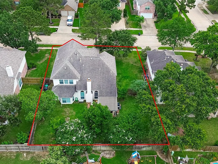2910 Barton Meadow Ln — Photo 46