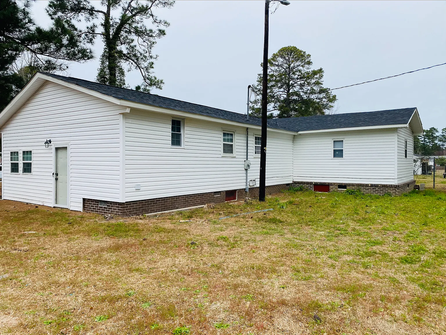 1504 N. Rocky Way Drive - 1 — Photo 2