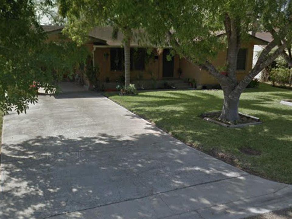 1st image of 1120 N Bowie St