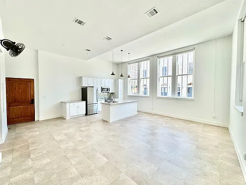 2102 Mechanic St #101 Photo 1